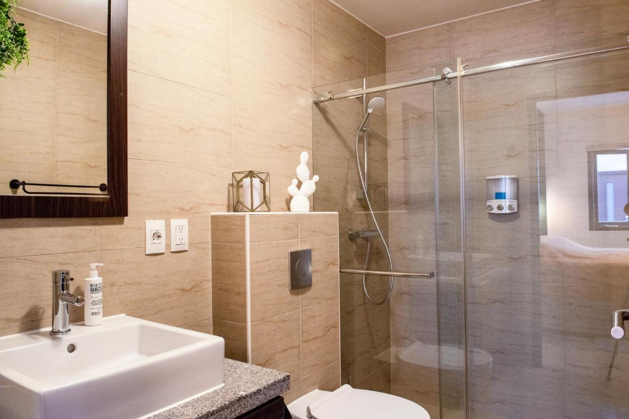 Blue Bay Resort Luxury Apartment Green View Дорп-Синт-Михил Экстерьер фото